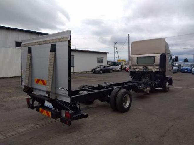 レンジャーキャブ付シャーシ　2PG-FD2ABG　 2WD 5120