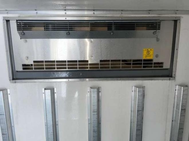 エルフ冷凍バン　2RG-NHS88AN 東プレ　 4WD 2990