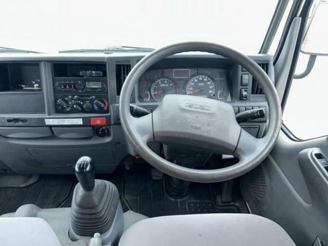 エルフ平ボディ Wキャブ　TRG-NHS85A　 4WD 2990