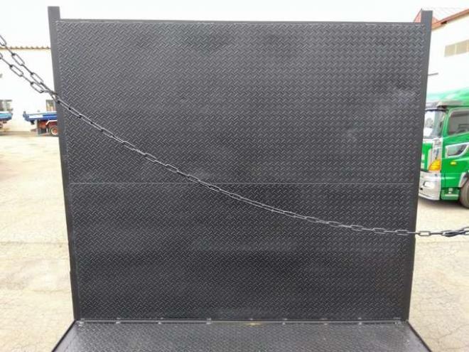 ギガ平ボディ(原木運搬車)　PDG-CYZ52V8　 2WD 15680