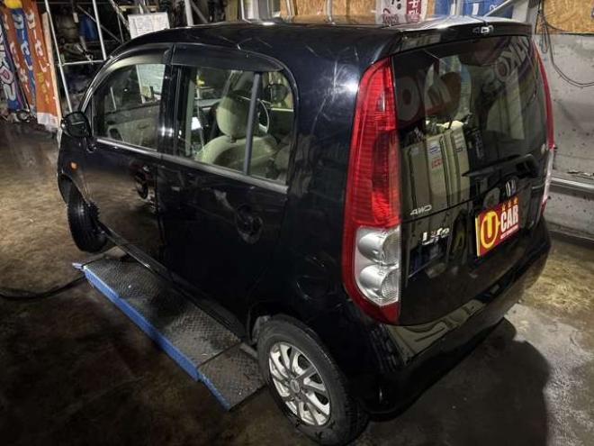 ライフC トピック 4WD　検8年10月・市内コ・ミ・コ・ミ 660