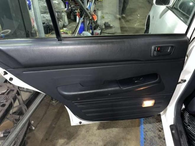 コンフォート元教習車ガソリンデラックス　5MT!検新規(2年付)市内コ・ミ・コ・ミ 2WD 2000