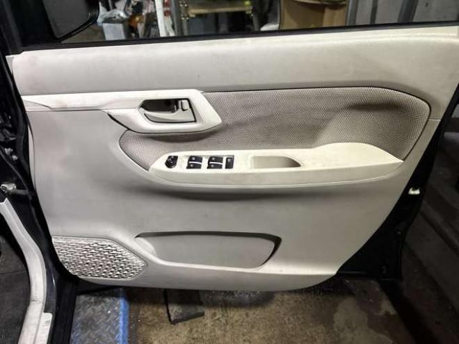 ムーヴL　検9年2月・市内コ・ミ・コ・ミ 2WD 660