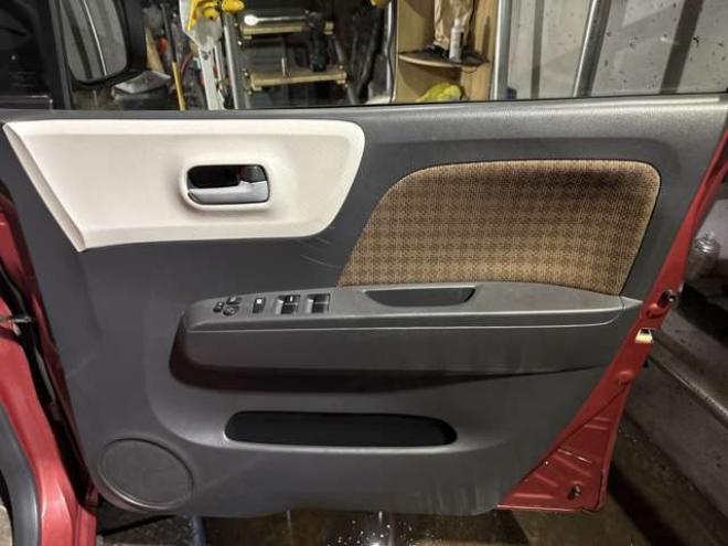 モコX FOUR 4WD　検9年4月・市内コ・ミ・コ・ミ 660