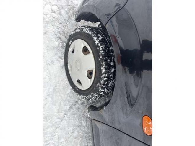 eKワゴンM 4WD　検8年8月・市内コ・ミ・コ・ミ 660