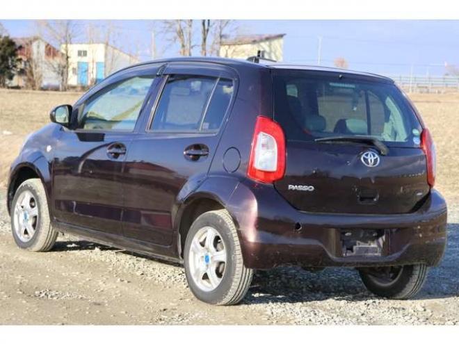 パッソ1.0 X 4WD　検2年　キーレス　自社　ローンカノウ 1000