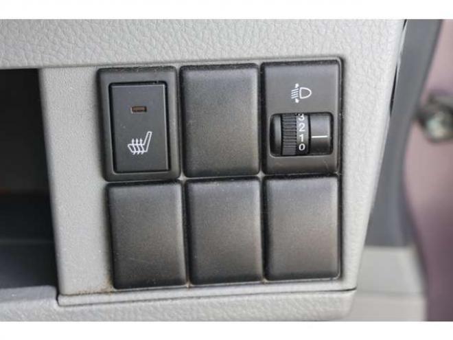 ワゴンRFX 4WD　検R8/9　MT　シートヒーター　自社　ローンカノウ 660