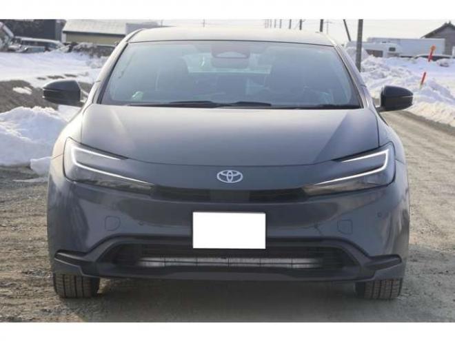 プリウス2.0 G E-Four 4WD　検R9/7　クルコン　バックカメラ　ブラインドスポットモニター　シートヒーター　Pソナーセンサー 2000