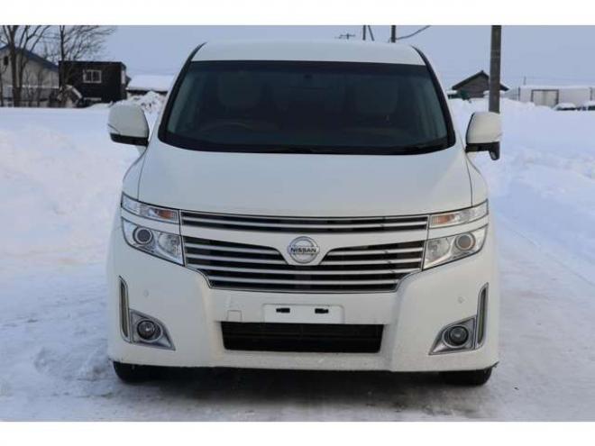 エルグランド2.5 250ハイウェイスター 4WD　検2年　スタッドレス　バックモニター　自社　ローンカノウ 2500