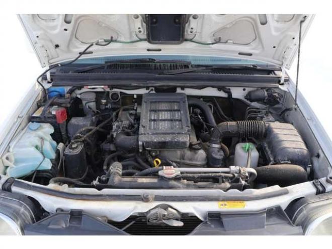 ジムニーXC 4WD　検2年　スタッドレス　自社　ローンカノウ 660