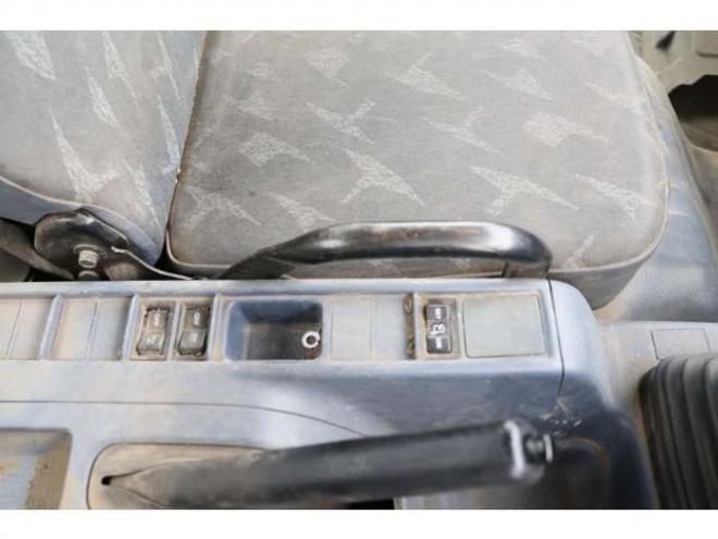 レンジャークレーン車　検1年　三段　フックイン 2WD 4700