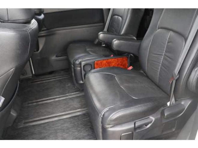 ヴェルファイア2.4 Z プラチナセレクション 4WD　検2年　両側電動スライドドア　キャプテンシート　自社　ローンカノウ 2400