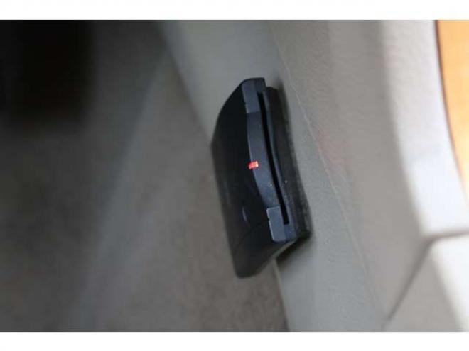 リンカーンナビゲーター 5.4 4WD　検1年　左ハンドル　革シート　スタッドレス 5400