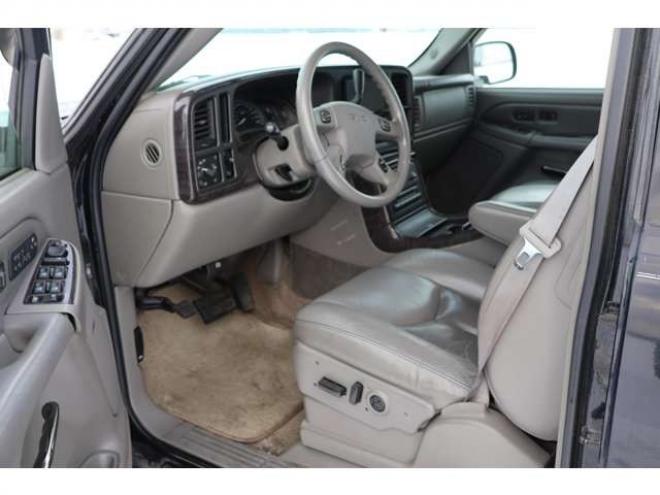 ユーコンデナリ 6.2 V8 4WD　検1年　貨物登録　革シート　サンルーフ　自社　ローンカノウ 6000