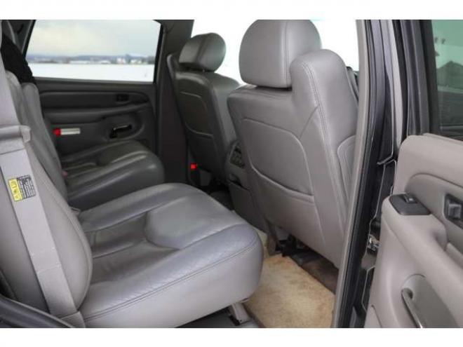 ユーコンデナリ 6.2 V8 4WD　検1年　貨物登録　革シート　サンルーフ　自社　ローンカノウ 6000