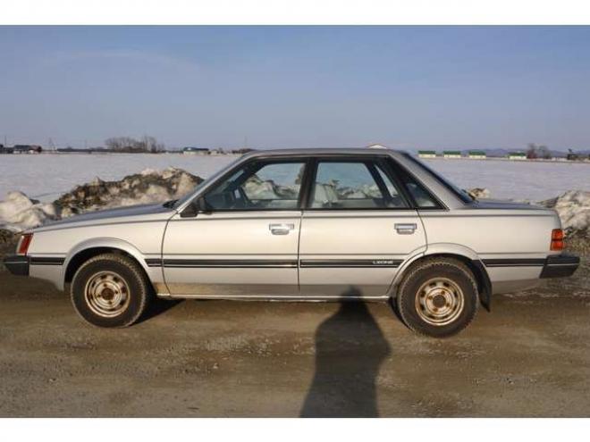 レオーネ4WD　検二年　スタッドレスタイヤ 1800