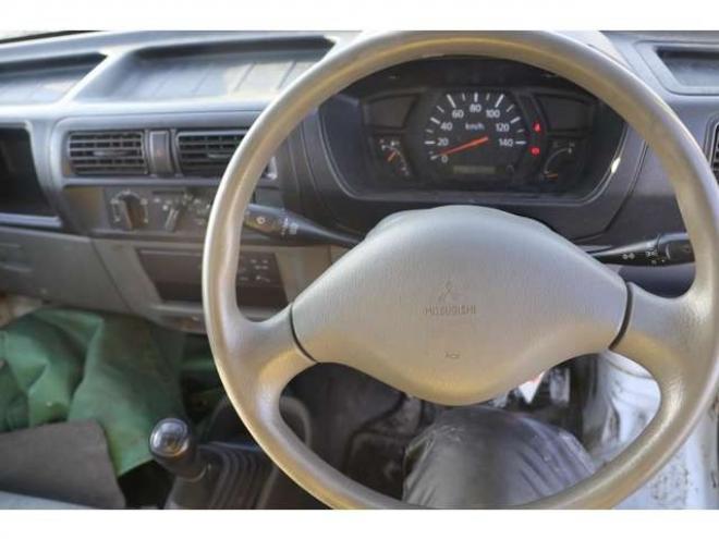 ミニキャブトラック Vタイプ 4WD　検二年　MT　スタッドレス 660
