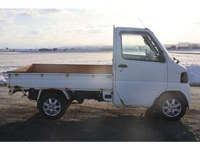 ミニキャブトラック Vタイプ 4WD　検二年　MT　スタッドレス 660
