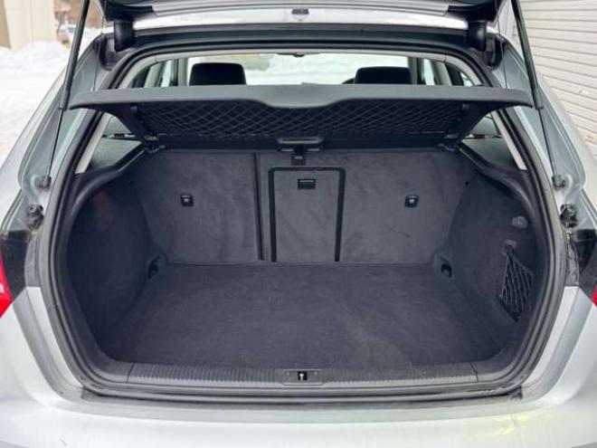 アウディA3スポーツバック 2.0 TFSI クワトロ 4WD　ナビ　TV　Bカメラ　Bluetooth 正規輸入車 2000