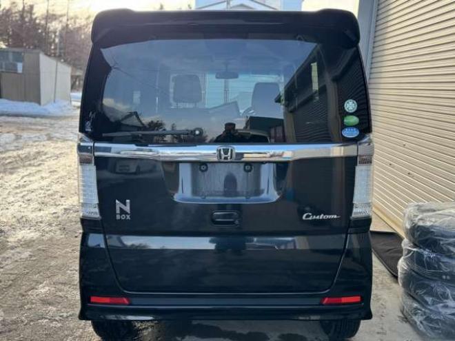 N-BOXカスタムG 4WD　スマートキー　ナビ　TV　リアモニター 660