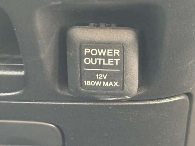 N-BOXカスタムG 4WD　スマートキー　ナビ　TV　リアモニター 660