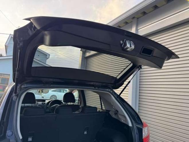 インプレッサスポーツ 1.6 i-L 4WD　HID 1600