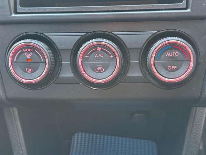 インプレッサスポーツ 1.6 i-L 4WD　HID 1600