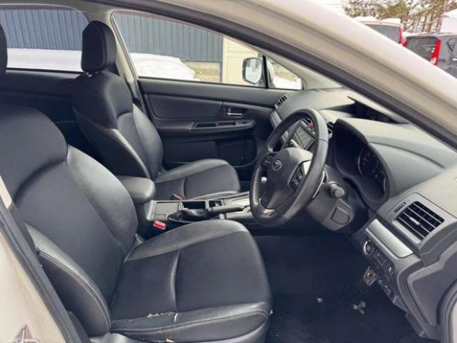 インプレッサスポーツ 2.0 i-S アイサイト 4WD　ナビ　TV　Bカメラ　Bluetooth 2000