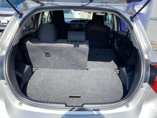 ヴィッツ1.3 F 4WD　夏冬タイヤセット/新規車検整備付 1300