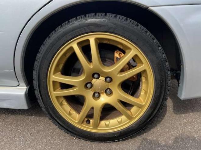 インプレッサSTI 2.0 WRX 4WD　6速MT・法定12ヵ月点検整備付 2000