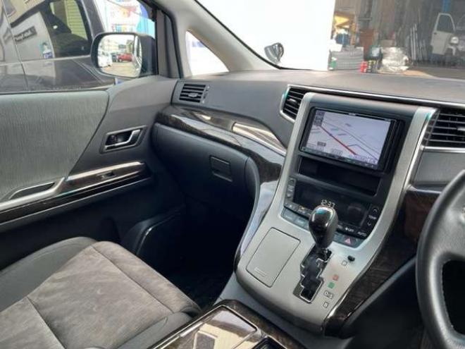 ヴェルファイアハイブリッド2.4 ZR 4WD　両側Pスライド/SDナビ/寒冷地仕様/法定24ヵ月点検整備付/新規車検整備付/本州仕入車両 2400