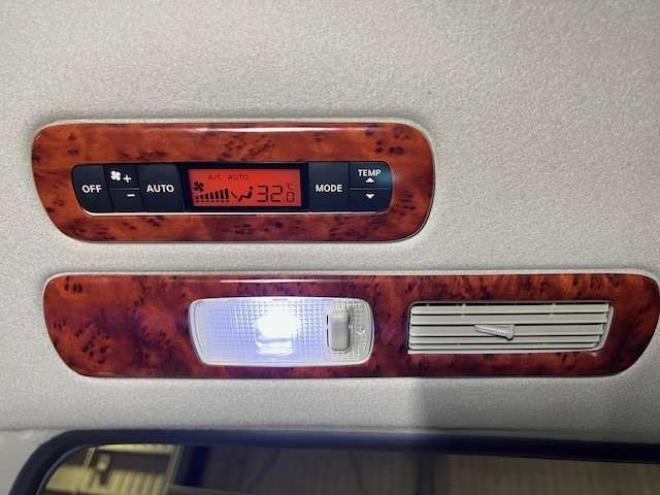 セレナ2.0 ライダー ブラックライン 4WD　新規車検整備付・Bluetooth対応社外ナビ・バックモニター・両側パワースライドドア・純正エンジンスターター・スマートキー・LEDテール 2000