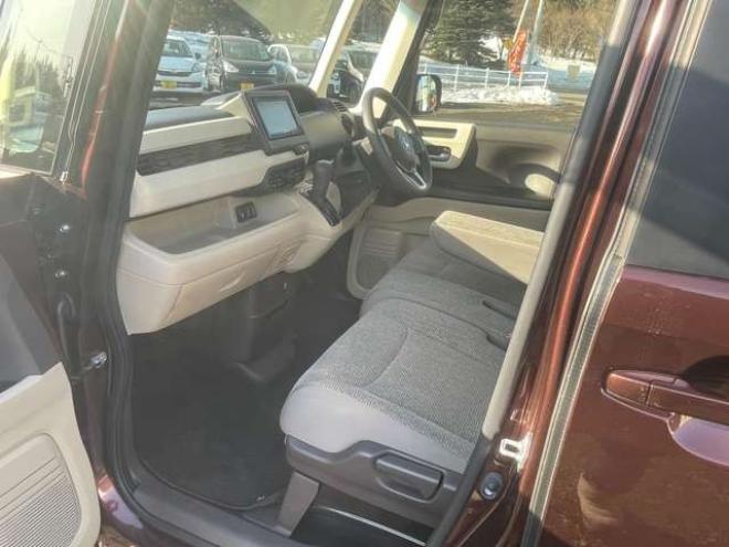 N-BOXG L ホンダセンシング 4WD　 660