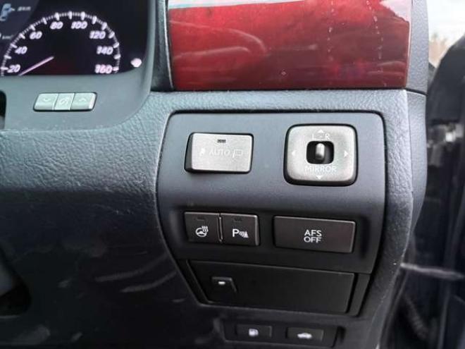 レクサスLS 460 Iパッケージ　 2WD 4600