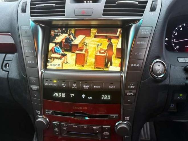 レクサスLS 460 Iパッケージ　 2WD 4600