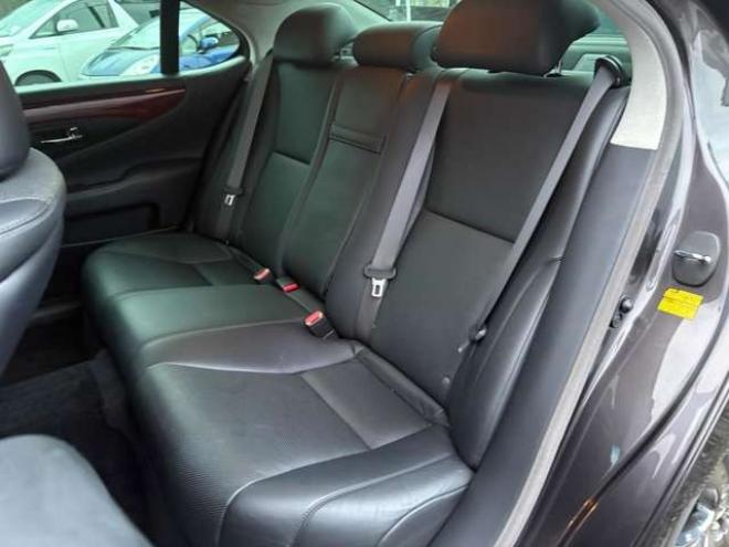 レクサスLS 460 Iパッケージ　 2WD 4600