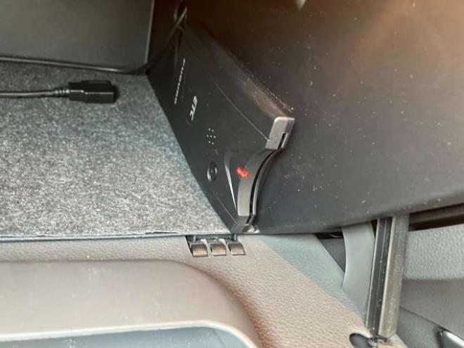 フォードクーガ タイタニアム 4WD　 2500