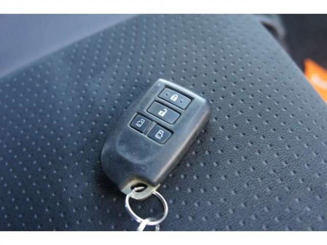 ハイエースバン2.8 スーパーGL ダークプライムII ロングボディ ディーゼルターボ 4WD　415COBRA　クリーンルック3 Fスポイラー&BY2Neoボンネット&ステージ2ルーフスポイラー&バッドラッカー17インチAW&フラットベッドキット　ヨコハマPARADA215/60R17　両側パワースライドドア　デジタルインナー 2800