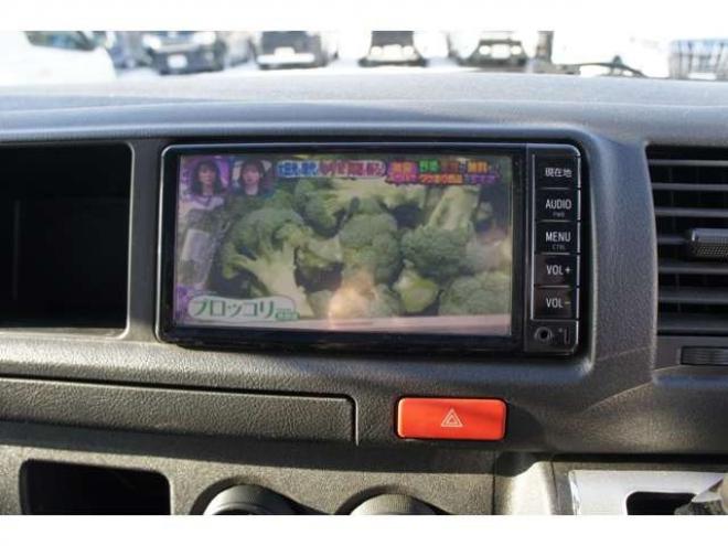 レジアスエース2.7 ウェルキャブ Bタイプ スーパーロング 4WD　ワンオーナー　純正メモリーナビTV　Bカメラ　車いす移動車　車いす2基固定装置付き　9人乗り　リア電動リフト　寒冷地仕様 福祉車両 2700