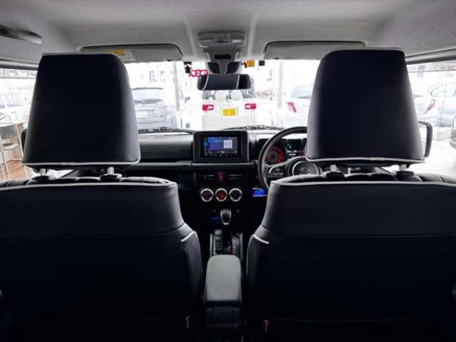 ジムニーXC 4WD　スマートキー・スズキセーフティ・シートヒーター・Pioneer7インチフルセグナビ・carrozzeriaサブウーハー・スズキ純正アルミホイール・TOYOオープンカントリーR/T-185/85R16 660
