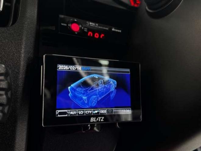 ジムニーXC 4WD　スマートキー・スズキセーフティ・シートヒーター・Pioneer7インチフルセグナビ・carrozzeriaサブウーハー・スズキ純正アルミホイール・TOYOオープンカントリーR/T-185/85R16 660