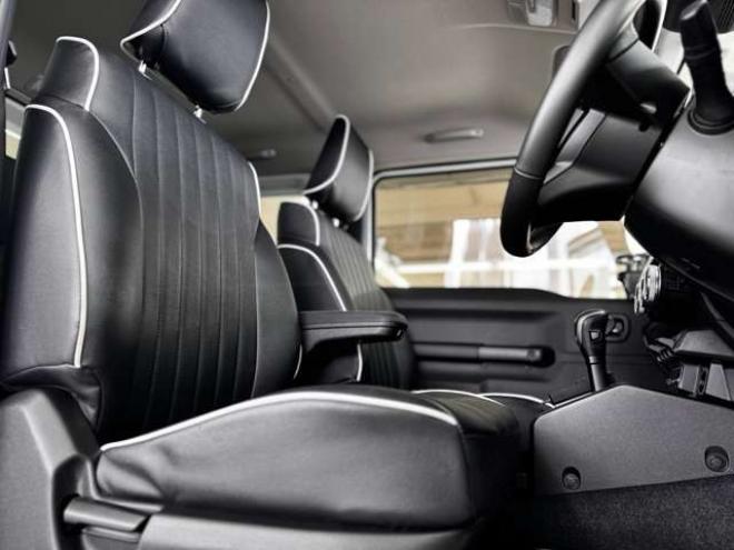 ジムニーXC 4WD　スマートキー・スズキセーフティ・シートヒーター・Pioneer7インチフルセグナビ・carrozzeriaサブウーハー・スズキ純正アルミホイール・TOYOオープンカントリーR/T-185/85R16 660