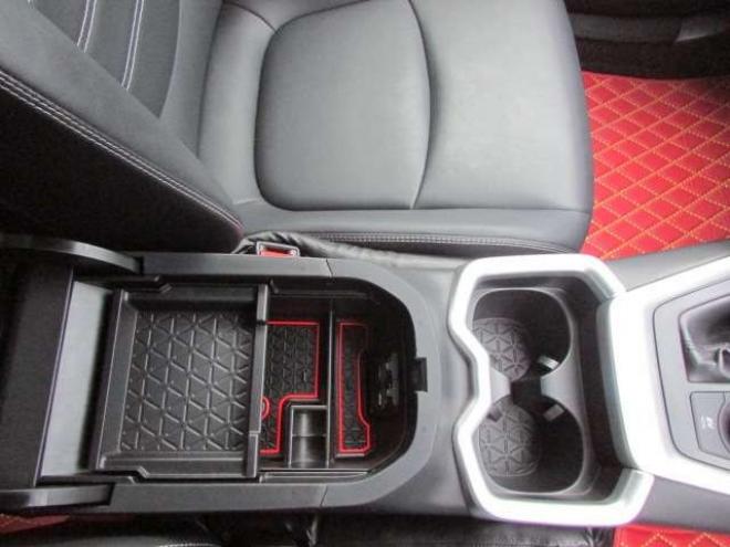 RAV-42.5 ハイブリッド G E-Four 4WD　ヒッチメンバー/パワーバックドア/アップサス/モデリスタエアロ/サンルーフ/ビルトインETC/シートヒーター/ステアリングヒーター/フルセグTV/バックカメラ/サイドカメラ/ 2500