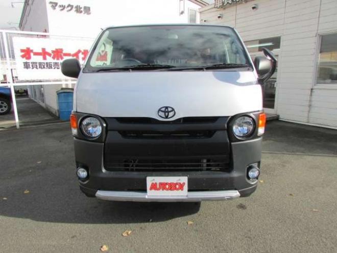 ハイエースバン3.0 スーパーGL ロング ディーゼルターボ 4WD　リアヒーター&クーラー　キーレス　ETC　電動格納ミラー　デュアルエアコン　ベッドキッド　フロントフォグランプ　clarionSDナビ(NXL13)　AUX　Bluetooth　USB　16インチAW 3000