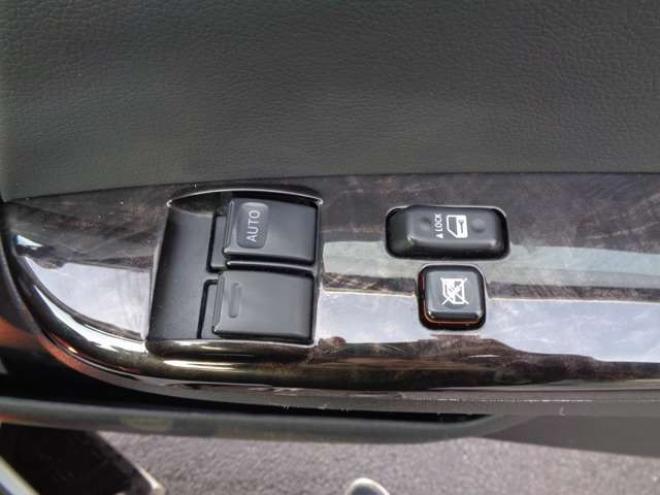 レジアスエース2.8 スーパーGL ダークプライムII ロングボディ ディーゼルターボ 4WD　ワンオーナー　TRDフロントスポイラー　TRD　TF7Aアルミホイール　両側パワースライドドア　リアヒーター　純正ナビ　フルセグ　Bluetooth　レーダーブレーキ　荷室ダウンライト　車線逸脱警報 2800