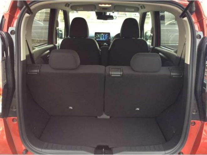 デイズハイウェイスターX 4WD　プッシュスタート　スマートキー　日産純正ナビ　フルセグTV　CD　Bluetooth　全方向カメラ　バックカメラ　本革巻きステアリング　ステアリングスイッチ　クルーズコントロール　シートヒーター　ETC 660