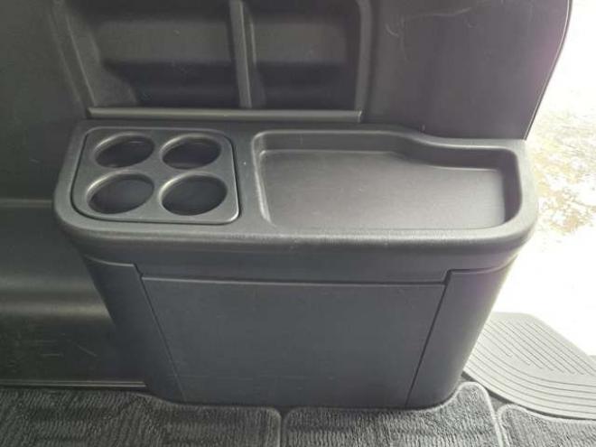 ハイエース2.7 GL ロング ミドルルーフ 4WD　寒冷地仕様　10人乗り　リアヒーター&クーラー　プッシュスタート　スマートキー　横滑り防止　オートライト　バックカメラ　純正ナビ　ワンセグTV　Bluetooth　CD/DVD　FM/AM　電動格納ミラー　ETC 2700