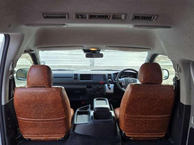 ハイエースバン2.8 DX ワイド スーパーロング ハイルーフ GLパッケージ ディーゼルターボ 4WD　COBRA丸目ヘッドライトKIT　SAFARIフロントスポイラー　リアヒーター&クーラー　キーレス　純正ナビ　ワンセグTV　Bカメラ　オートマチックハイビーム　横滑り防止　車線逸脱　衝突被害軽減　ETC　電動格納ミラー 2800