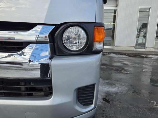 ハイエースバン2.8 DX ワイド スーパーロング ハイルーフ GLパッケージ ディーゼルターボ 4WD　COBRA丸目ヘッドライトKIT　SAFARIフロントスポイラー　リアヒーター&クーラー　キーレス　純正ナビ　ワンセグTV　Bカメラ　オートマチックハイビーム　横滑り防止　車線逸脱　衝突被害軽減　ETC　電動格納ミラー 2800