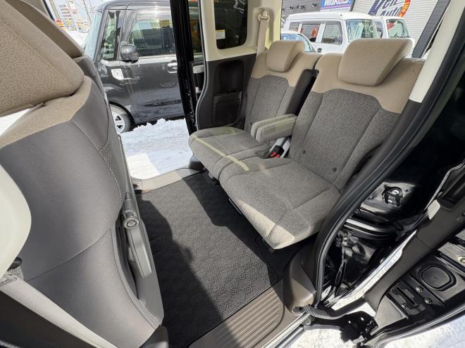 N-BOXN-BOX 4WD L寒冷地仕様　管理車両　ワンオーナー　右パワースライドドアOP LED ＶＳＣ　ブレーキアシスト　８インチナビブルートゥース　純正エンジンスタート　シートヒーター　バイザー　ドラレコ付 4WD 660 5Dr